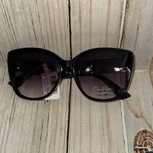 Jessica Simpson Black Sunglasses